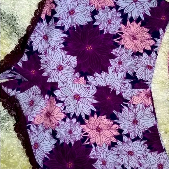 Pajamas - Picture 3 of 7